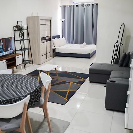 Klia Airport Homestay سيبانغ المظهر الخارجي الصورة